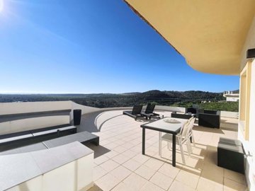 1447-645321-78d1f4f8b6655591b02d22fabb36a692d