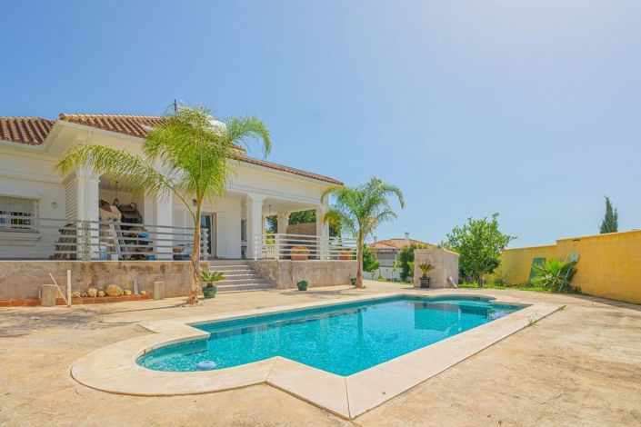 Image No.2-3 Bed Villa for sale