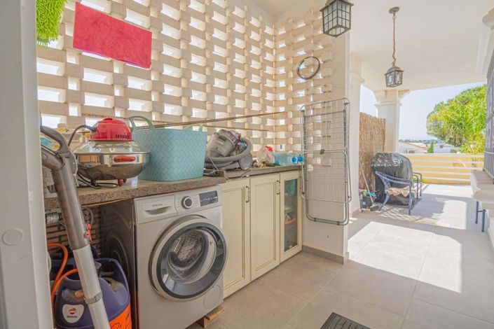 Image No.27-3 Bed Villa for sale