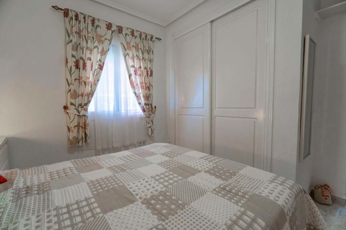 Image No.17-2 Bed Villa for sale