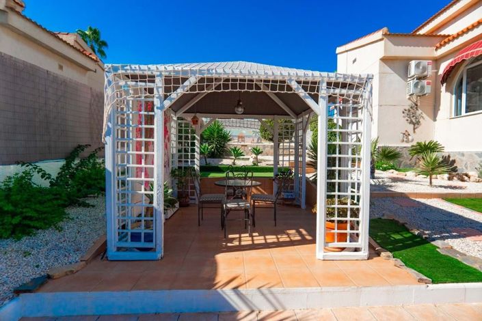 Image No.27-2 Bed Villa for sale