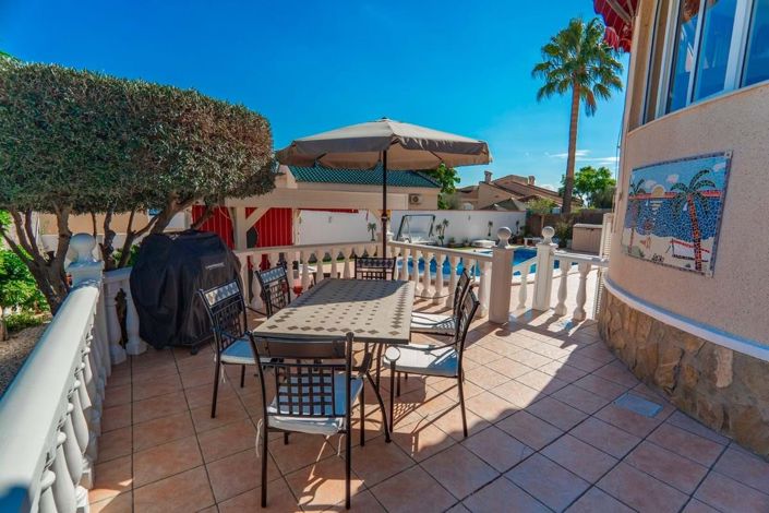 Image No.5-2 Bed Villa for sale