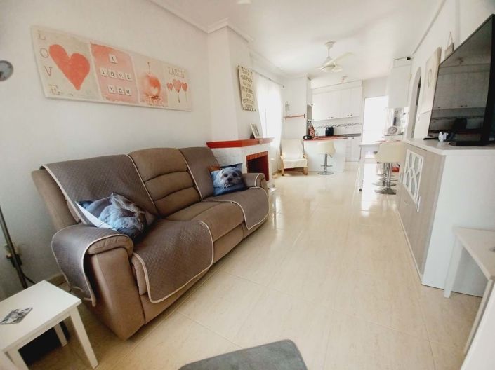 Image No.23-3 Bed Townhouse for sale