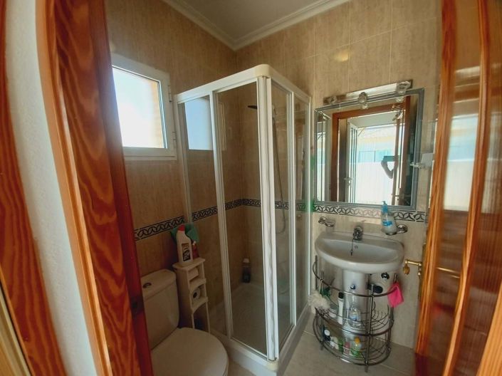 Image No.33-3 Bed Townhouse for sale