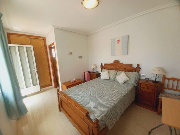 Image No.34-3 Bed Townhouse for sale