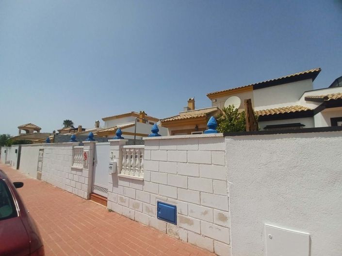 Image No.7-3 Bed Townhouse for sale