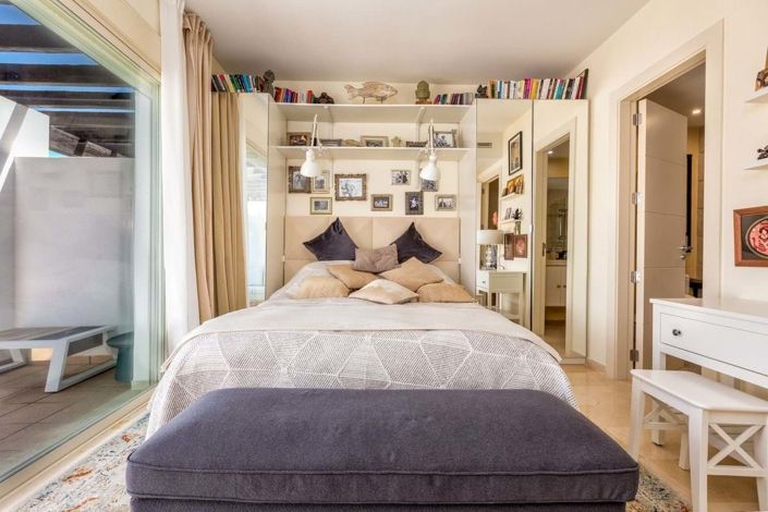 Image No.30-3 Bed Townhouse for sale