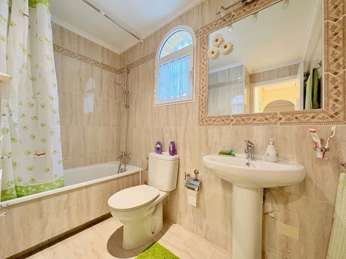 Image No.12-Maison de ville de 2 chambres à vendre à Orihuela Costa