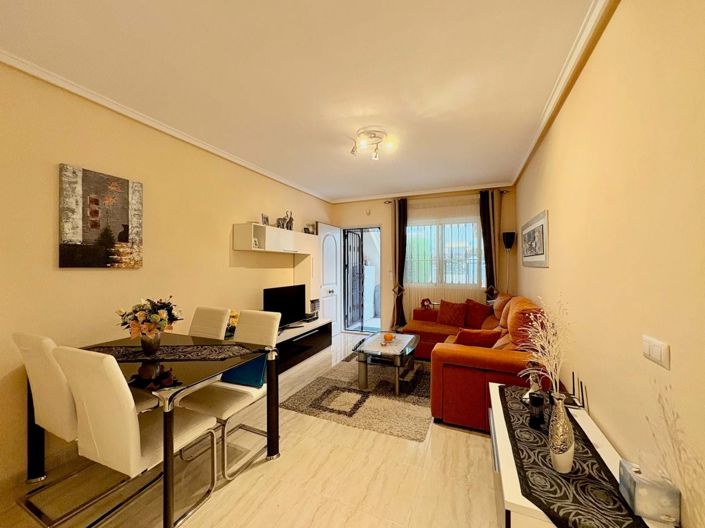 Image No.4-Maison de ville de 2 chambres à vendre à Orihuela Costa