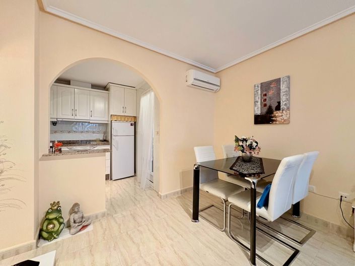 Image No.5-Maison de ville de 2 chambres à vendre à Orihuela Costa