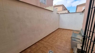 1447-646390-78d1f4f8b6655591b02d22fabb36a692d