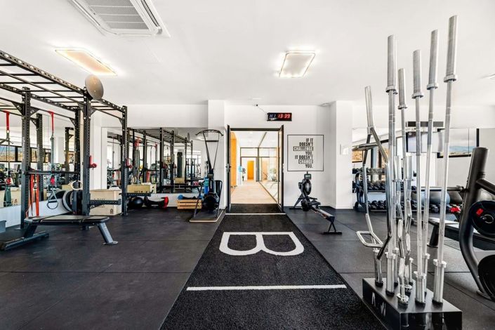 Image No.20-3 Bed Apartment for sale