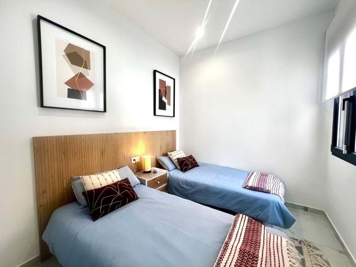 Image No.14-3 Bed Villa for sale