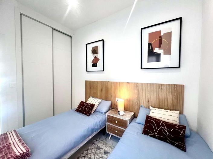 Image No.15-3 Bed Villa for sale