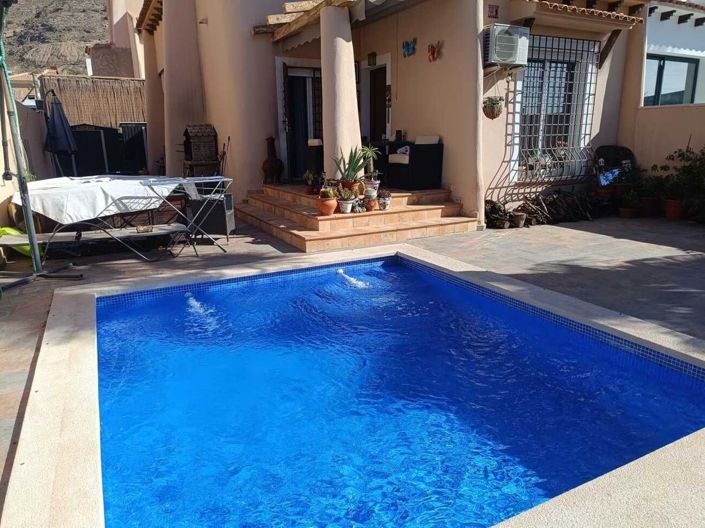 Image No.3-2 Bed Semi-Detached for sale