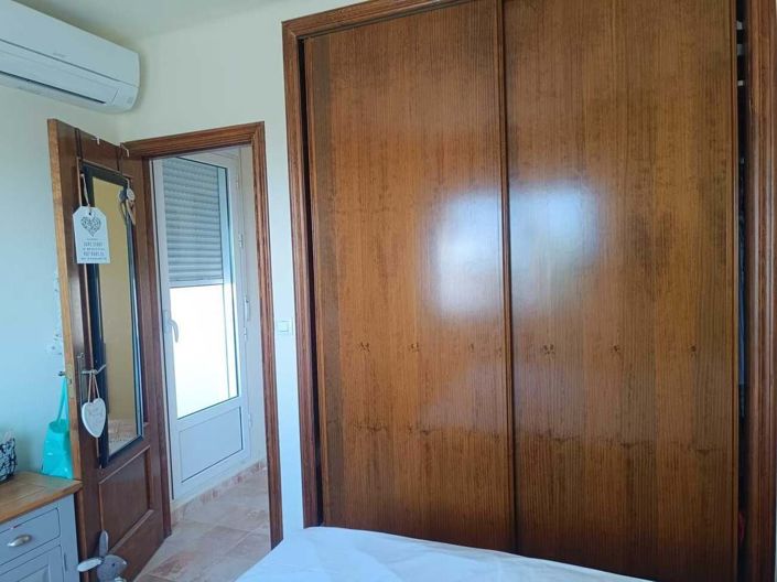 Image No.33-2 Bed Semi-Detached for sale