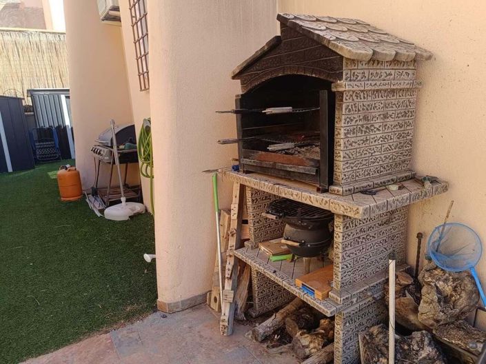 Image No.41-2 Bed Semi-Detached for sale