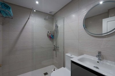 1447-645781-78d1f4f8b6655591b02d22fabb36a692d