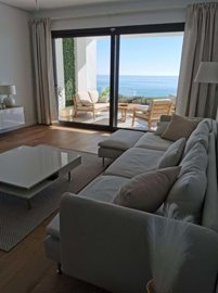 1447-646230-78d1f4f8b6655591b02d22fabb36a692d