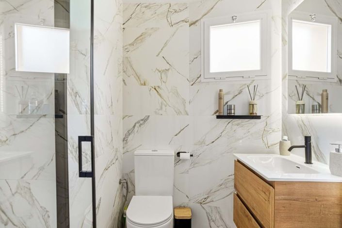 Image No.21-2 Bed Apartment for sale