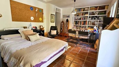 1447-645340-78d1f4f8b6655591b02d22fabb36a692d