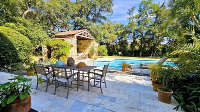 1447-645340-78d1f4f8b6655591b02d22fabb36a692d