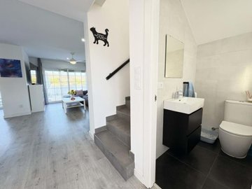 1447-647294-78d1f4f8b6655591b02d22fabb36a692d