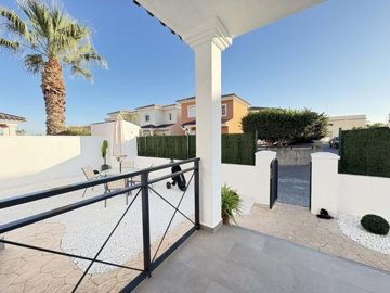 1447-647294-78d1f4f8b6655591b02d22fabb36a692d