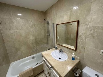 1447-647292-78d1f4f8b6655591b02d22fabb36a692d