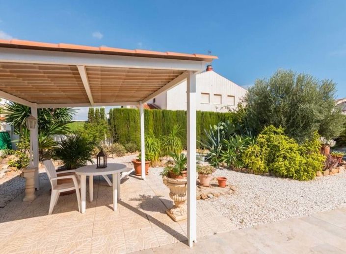 Image No.35-2 Bed Villa for sale