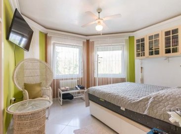 1447-647293-78d1f4f8b6655591b02d22fabb36a692d