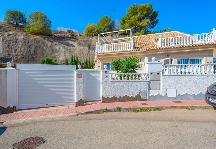 Image No.4-2 Bed Townhouse for sale