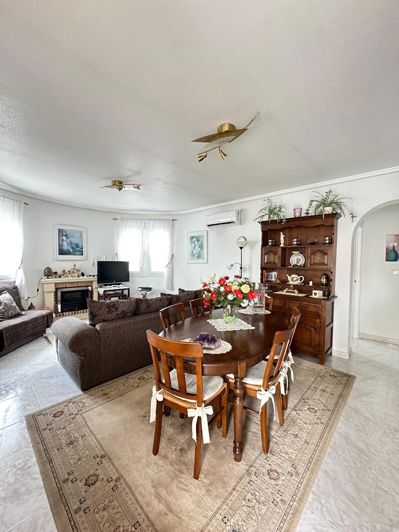 Image No.18-3 Bed Villa for sale