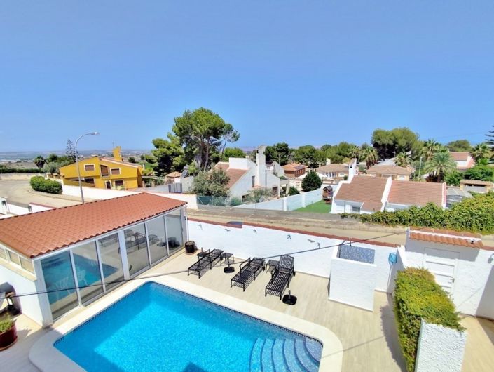 Image No.50-Villa de 4 chambres à vendre à Villamartin