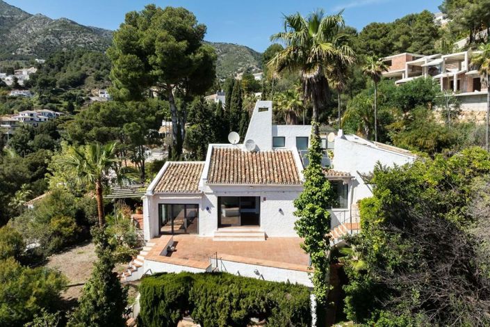 Image No.15-6 Bed Villa for sale