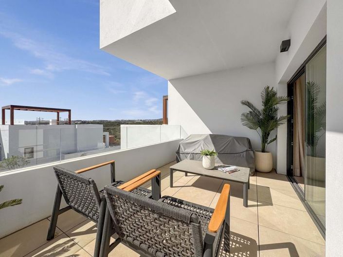 Image No.18-2 Bed Apartment for sale