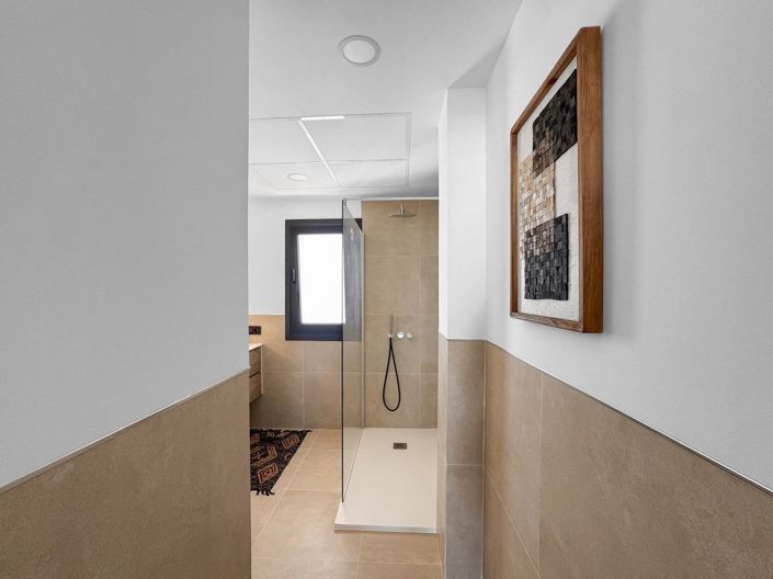 Image No.38-2 Bed Apartment for sale