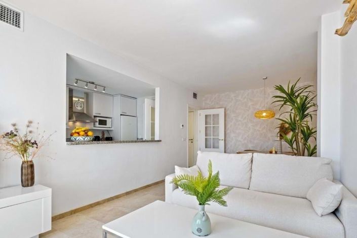 Image No.13-2 Bed Apartment for sale