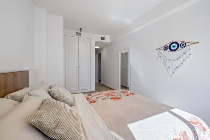 Image No.15-2 Bed Apartment for sale