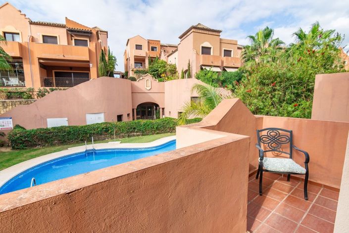 Image No.24-3 Bed Townhouse for sale