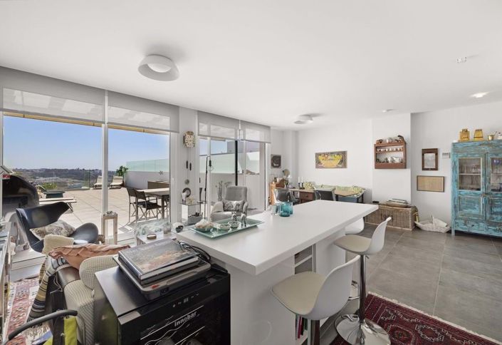 Image No.9-3 Bed Apartment for sale