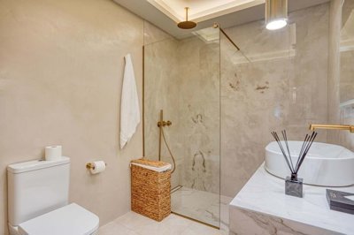 1447-647418-78d1f4f8b6655591b02d22fabb36a692d