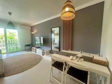 1447-648103-78d1f4f8b6655591b02d22fabb36a692d