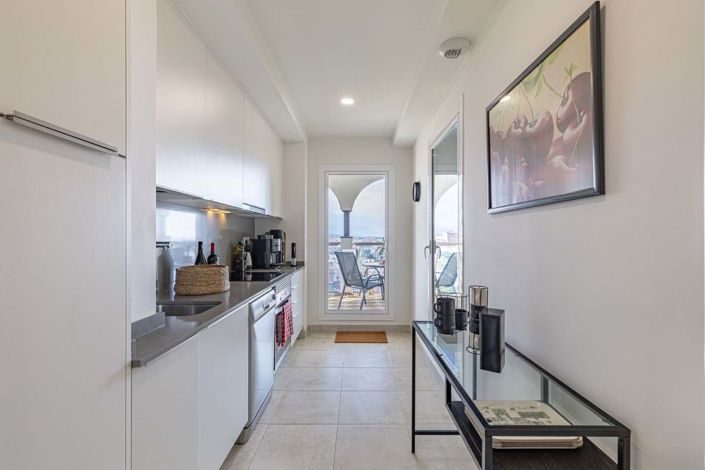 Image No.13-3 Bed Apartment for sale