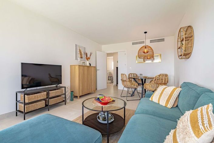 Image No.8-3 Bed Apartment for sale