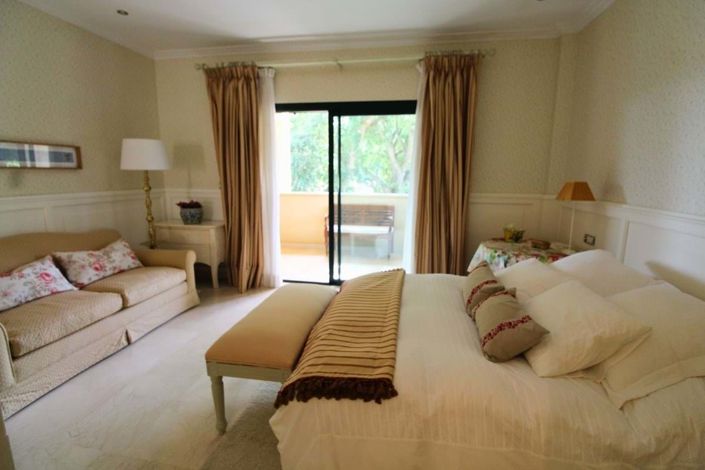 Image No.12-2 Bed Apartment for sale