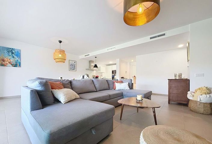 Image No.9-3 Bed Apartment for sale