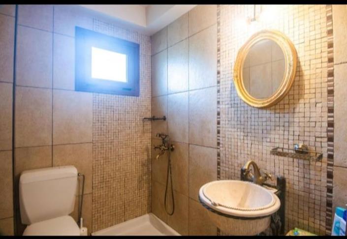 Image No.13-Villa / Détaché de 5 chambres à vendre à Agios Nikolaos