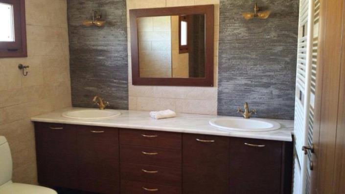 Image No.10-Villa / Détaché de 5 chambres à vendre à Agios Nikolaos