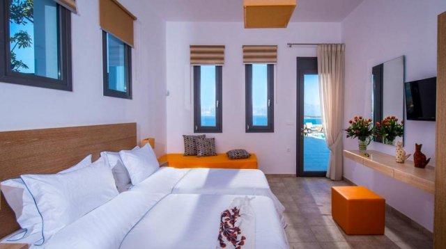 Image No.10-5 Bed Villa for sale